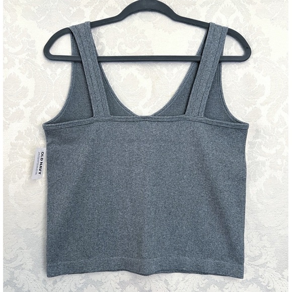 Old Navy NWT Ribbed Seamless Cropped Fitted Tank Top Plus Size 4X Loungewear New - Picture 2 of 4